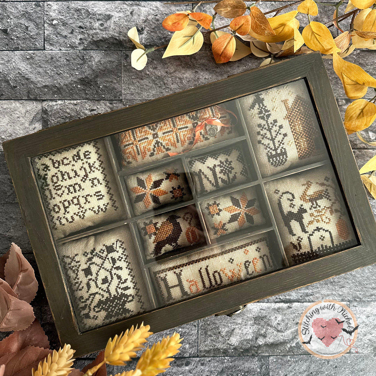 FREE Casting a Spell Pillow Finishing Templates